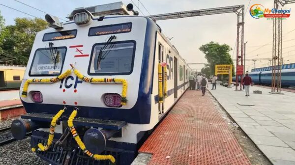 சென்னைவாசிகளுக்கு ஜாக்பாட்: விரைவில் களமிறங்கும் 2-வது ஏ.சி. மின்சார ரயில்!