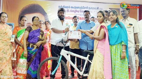 நூதன முறையில் விழிப்புணர்வு - கலக்கும் நகர்மன்றத் தலைவர்