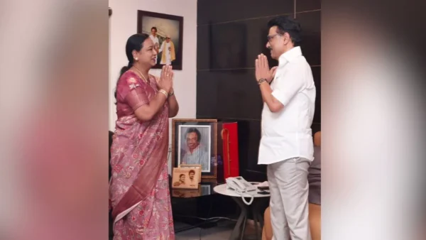 திமுக கூட்டத்தில் பிரேமலதா பேச்சு சர்ச்சை!
