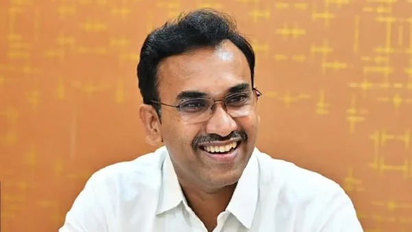 திருச்செங்கோட்டில் தவெக வெற்றி! திமுக அமைச்சரை வீழ்த்திய அருண் ராஜ்!