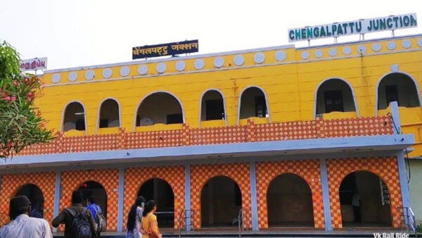 செங்கல்பட்டு ரயில் நிலையத்தில் வாகனங்கள் நிறுத்த தடை