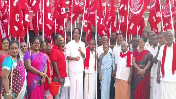 "மேகதாதுவில் அணை கட்ட மத்திய அரசு ஆதரவா?" - டெல்டாவில் சிபிஎம் ஆர்ப்பாட்டம்!
