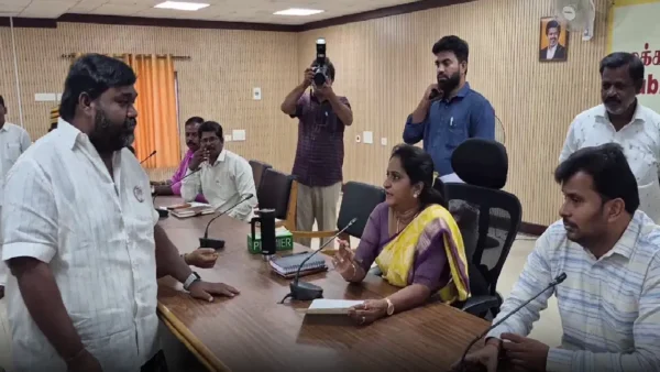“திட்ட வரைவுக்கு ஒரு மாதமா?” - மின்வாரிய அதிகாரியிடம் செங்கல்பட்டு ஆட்சியர் விளக்கம்!