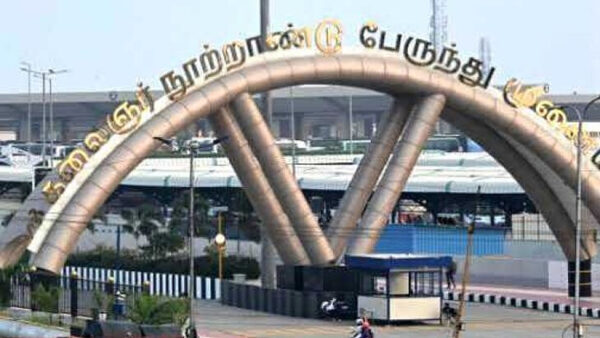 கிளாம்பாக்கம்: நடைமேடையில் பயணி மீது பேருந்து மோதியது