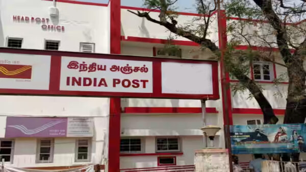 திருப்போரூர் தபால் நிலையத்தில் இட நெருக்கடி: மக்கள் அவதி