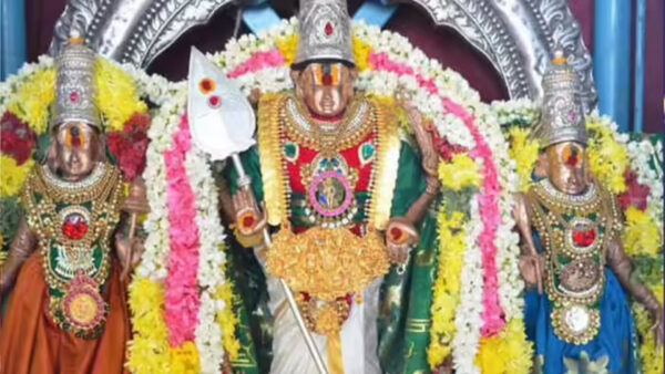 வல்லக்கோட்டையில் வைகாசி விசாக பிரம்மோற்சவம் கொடியேற்றத்துடன் கோலாகல துவக்கம்