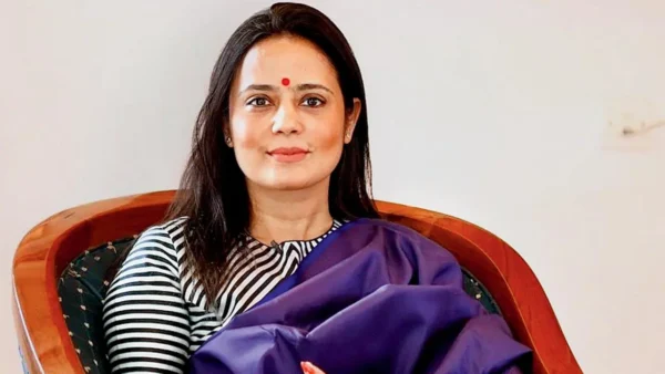 முடிந்தால் பதவியை ராஜினாமா செய்யுங்க - மம்தாவுக்கு எதிராகத் திரும்பிய 60 எம்எல்ஏக்களுக்கு மஹுவா மொய்த்ரா ஓபன் சேலஞ்ச்!