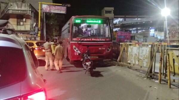 ஒருவழிப் பாதையில் தவறுதலாக வந்த மாநகர பேருந்து!