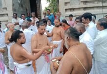 மதுராந்தகம் ஸ்ரீ ஏரிகாத்த கோதண்டராமர் கோவிலில் ஆனி மாத பிரம்மோற்சவம்: பந்தக்கால் முகூர்த்தத்துடன் கோலாகலமாகத் துவக்கம்!