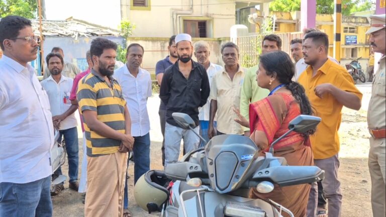 இனிமே கரண்ட் கட் ஆகாது ப்ரோ..போலீஸ் முன்னிலையில் மின்வாரிய அதிகாரி உறுதி!