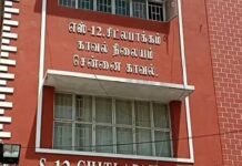 போலீஸ் மீது ஆட்டோ மோதல்; 12 தையல்களுடன் சிகிச்சை