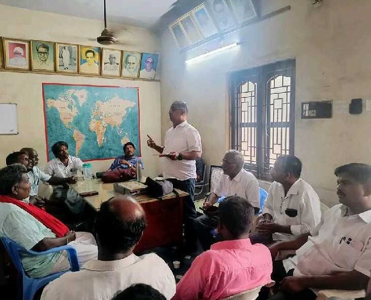 மார்க்சிஸ்ட் கட்சி  பழங்குடியின உறுப்பினர்கள் ஆலோசனைக் கூட்டம்