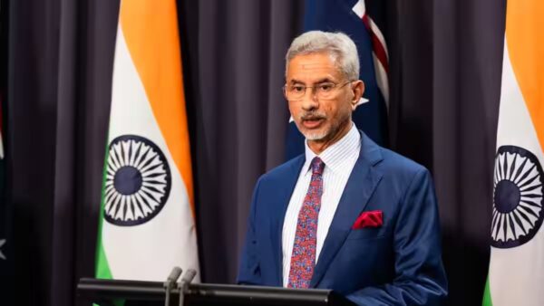 குவைத் விமான நிலையம் மீது ஈரான் தாக்குதல்; இந்திய வெளியுறவுத்துறை கண்டனம்!