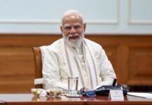 இந்திய அரசியலில் புதிய வரலாறு: 4399 நாட்கள் தொடர்ந்து பிரதமர் பதவி; நேருவின் சாதனையை முறியடித்தார் மோடி!