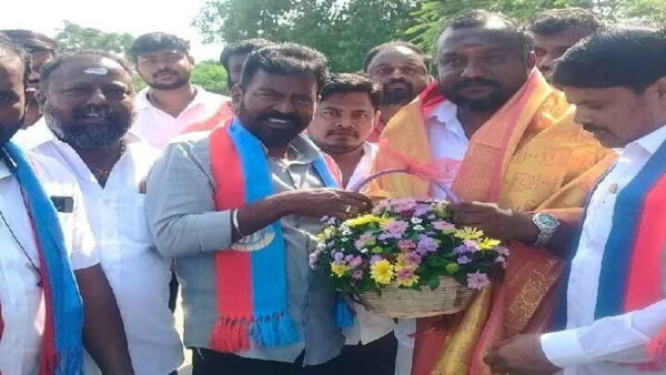 செங்கல்பட்டு எம்.எல்.ஏ தியாகராஜனை சந்தித்து வாழ்த்து தெரிவித்த விசிக நிர்வாகிகள்