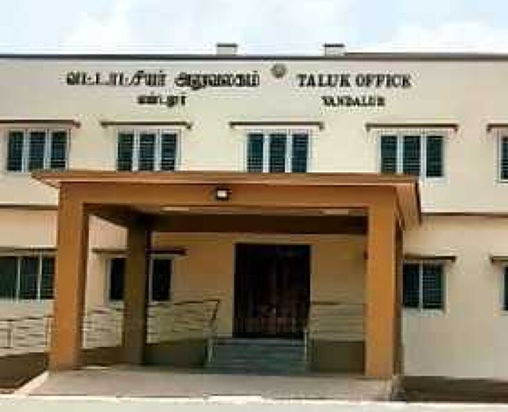 தாலுகா அலுவலகத்தில் லஞ்ச ஒழிப்பு  சோதனை