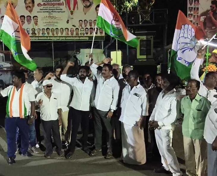 ராகுல் காந்தி கைது: செங்கல்பட்டில் காங்கிரஸ் சாலை மறியல்