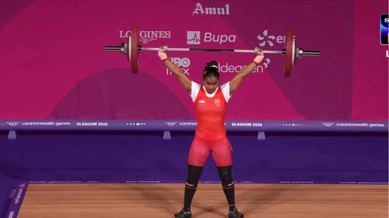 199 கிலோ எடையைத் தூக்கி அசத்தல் – இந்தியாவுக்கு 4-வது பதக்கம் தந்த ஞானேஸ்வரி!