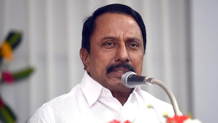 "நீட் தேர்வில் முதல்வர் விஜய் மிகத் தெளிவா இருக்காரு" - அமைச்சர் செங்கோட்டையன்!