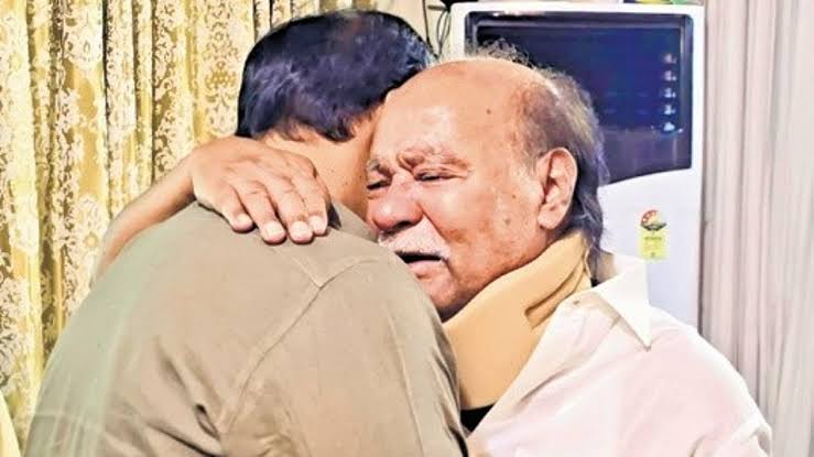 பாமக நிறுவனர் ராமதாஸுடன் அன்புமணி -  ராமதாஸ் நேரில் சந்திப்பு!