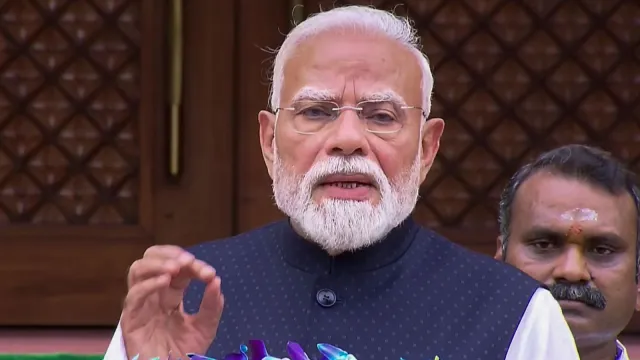“வினாத்தாள் கசிவு மோசடியில் ஈடுபட்ட யாரும் தப்ப முடியாது!” – பிரதமர் எச்சரிக்கை!