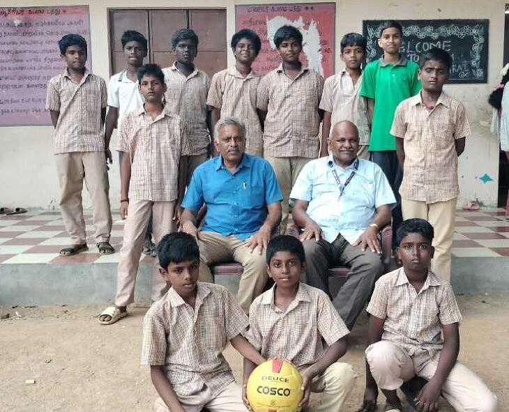 நின்னைக்கரை அரசு பள்ளி மாணவர்கள் சாதனை