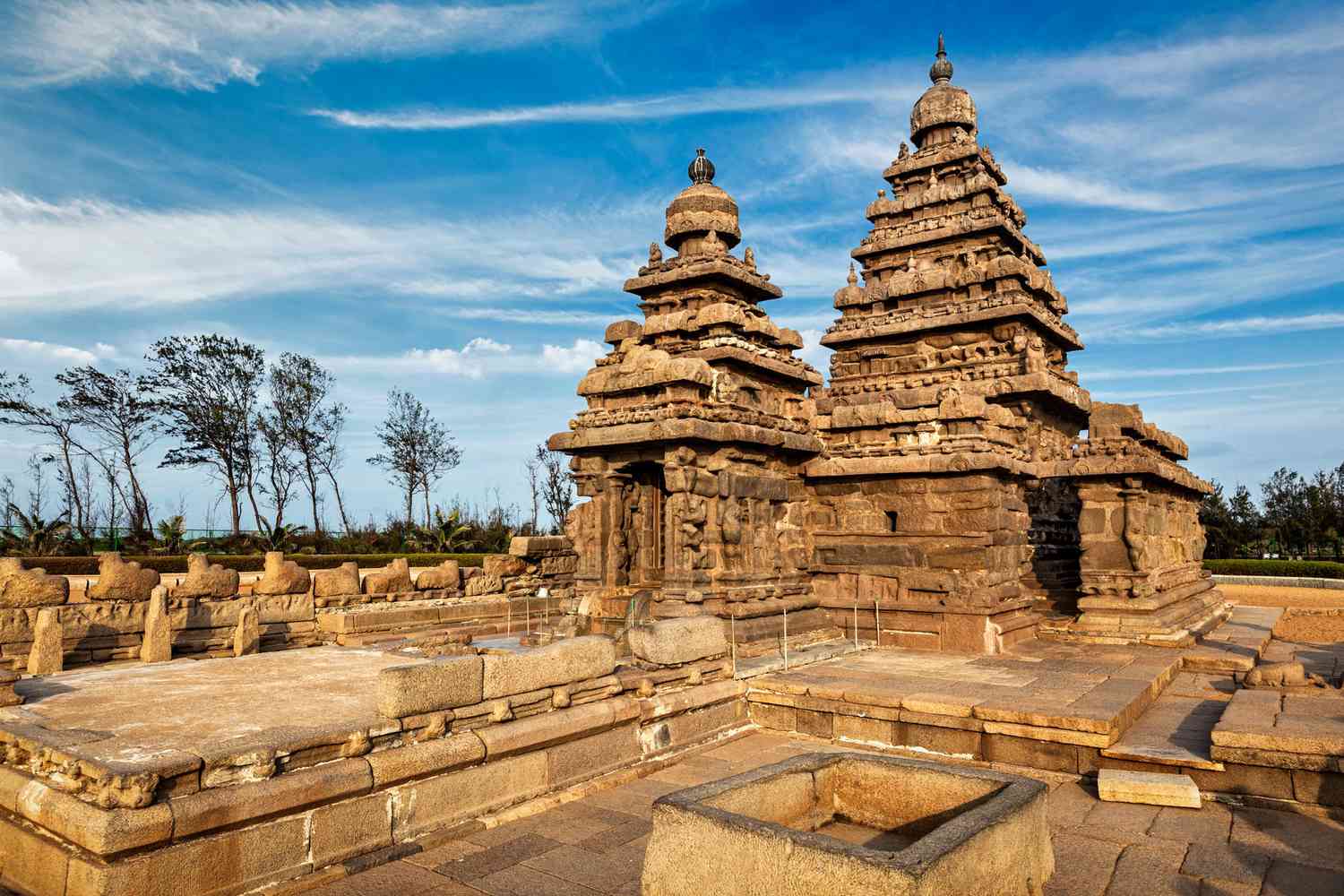மாமல்லபுரத்தை சர்வதேச தரத்தில் மேம்படுத்த கலெக்டரிடம் முறையீடு