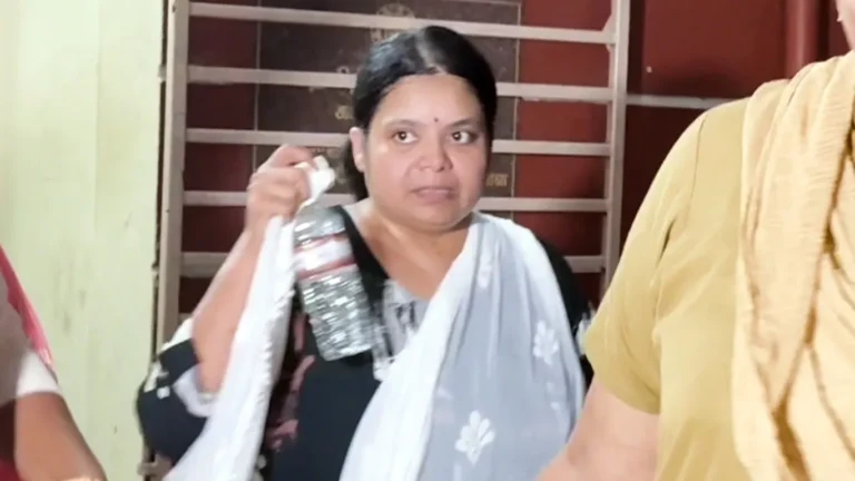 2 சவரன் தங்க மோதிரம் திருட்டு - கில்லாடி பெண் கைது