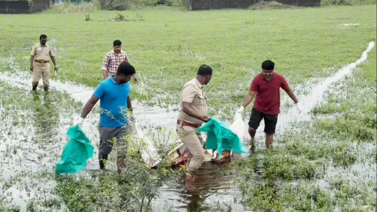 வயல்வெளியில் அழுகிய நிலையில் ஆண் சடலம்! - திருக்கச்சூரில் கொலையா என போலீசார் விசாரணை
