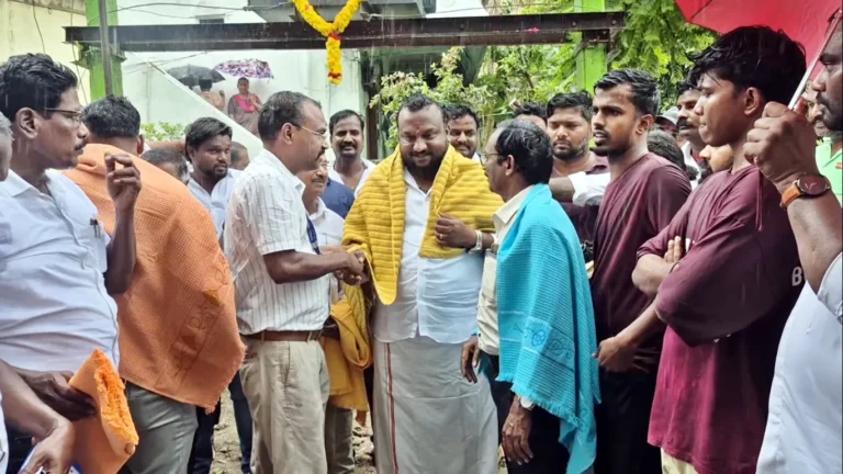 மின்வெட்டுக்கு முற்றுப்புள்ளி வைக்குமா? - சிங்கப்பெருமாள் கோவிலில் புதிய மின்மாற்றி!