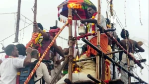 கொட்டும் மழையிலும் பக்தர்கள் வெள்ளம்! – புதுப்பாக்கம் அகத்தீஸ்வரர் கோயிலில் மகா கும்பாபிஷேகம்